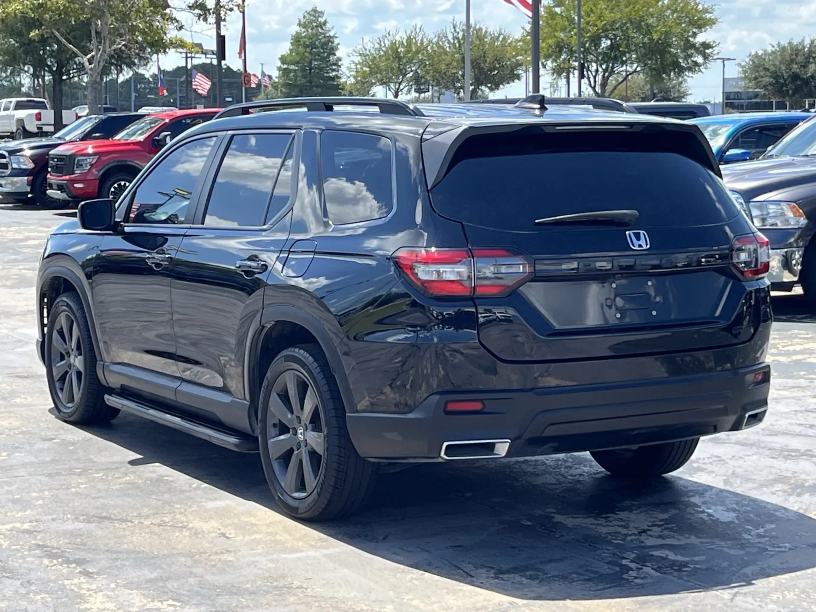 Honda Pilot photo 9