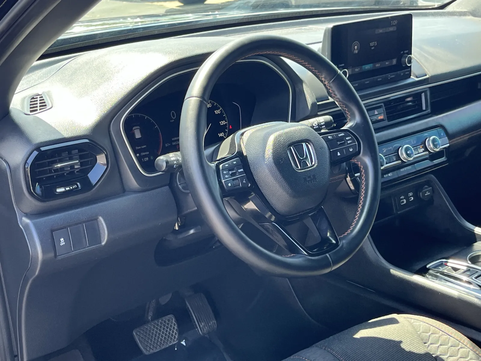 Honda Pilot photo 12