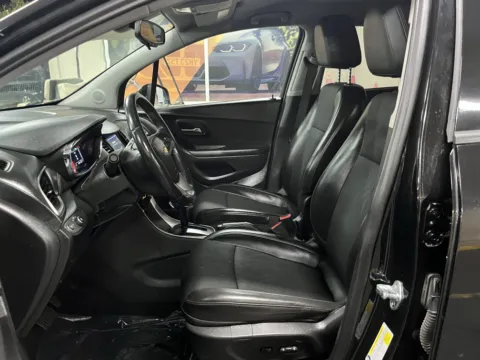 Another view of 2022 Chevrolet Trax LT for sale in Alvin, TX at Auto Boutique Texas