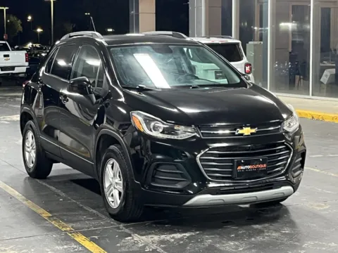 More photos of 2022 Chevrolet Trax LT at Auto Boutique Texas, TX