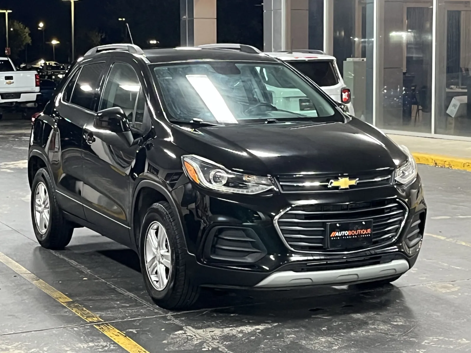 Chevrolet Trax photo 2