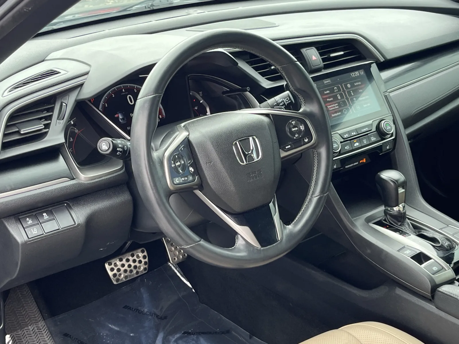 Honda Civic photo 13