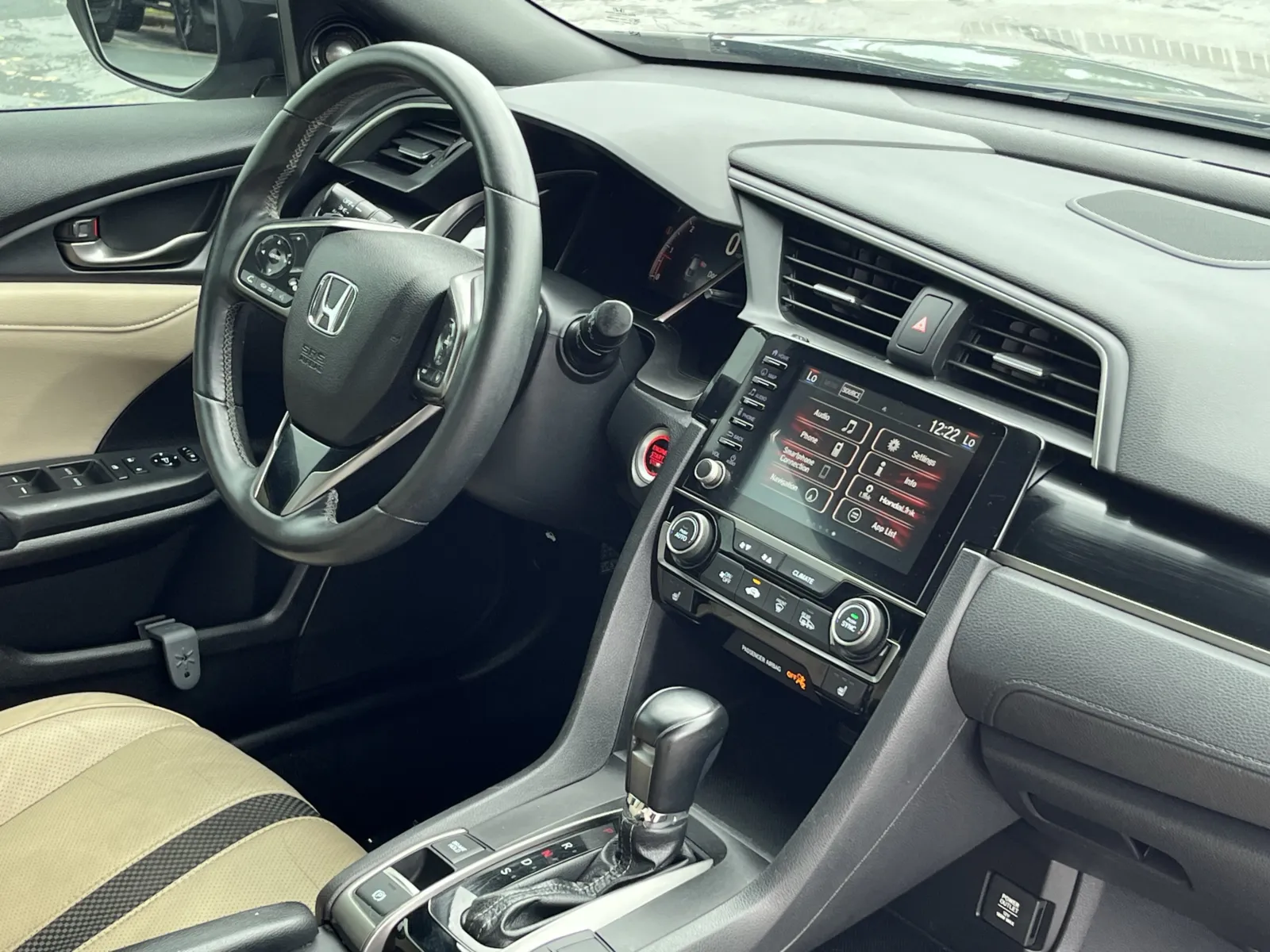 Honda Civic photo 14