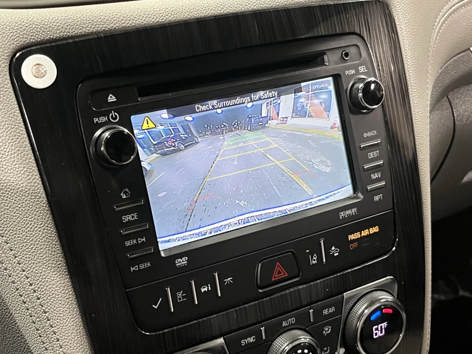 Chevrolet Traverse photo 5