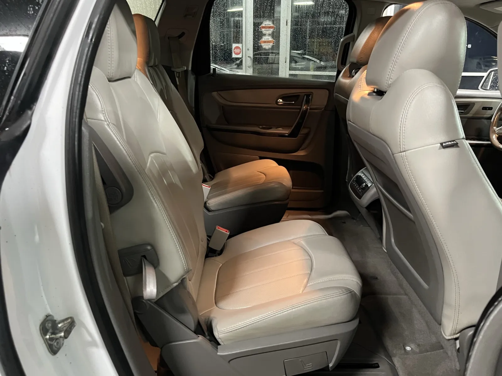 Chevrolet Traverse photo 27
