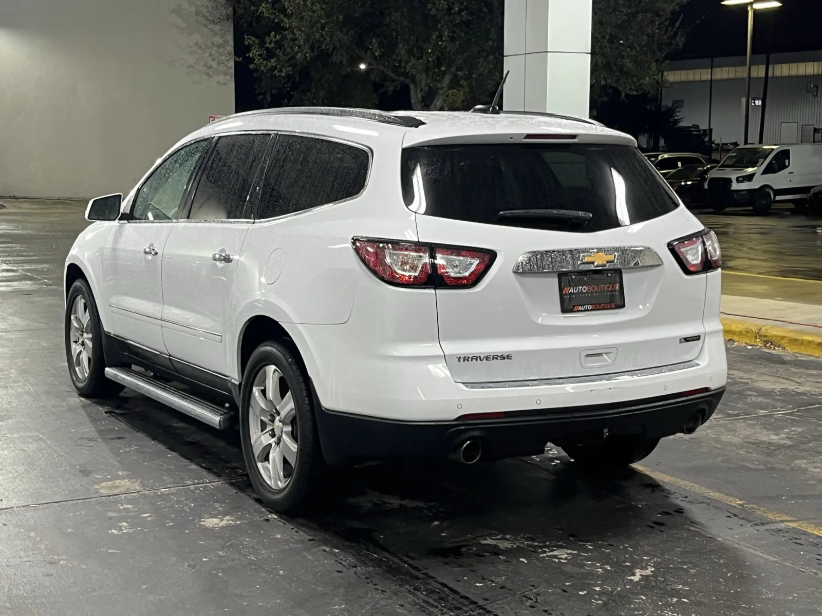 Chevrolet Traverse photo 9