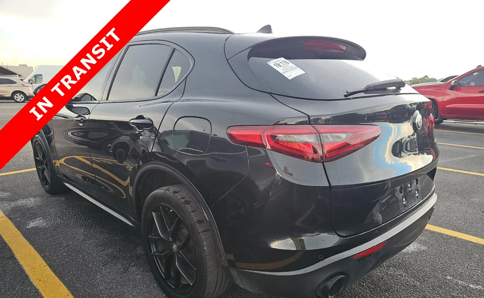 Alfa Romeo Stelvio photo 3