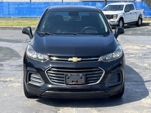 More photos of 2020 Chevrolet Trax LS at Auto Boutique Texas, TX