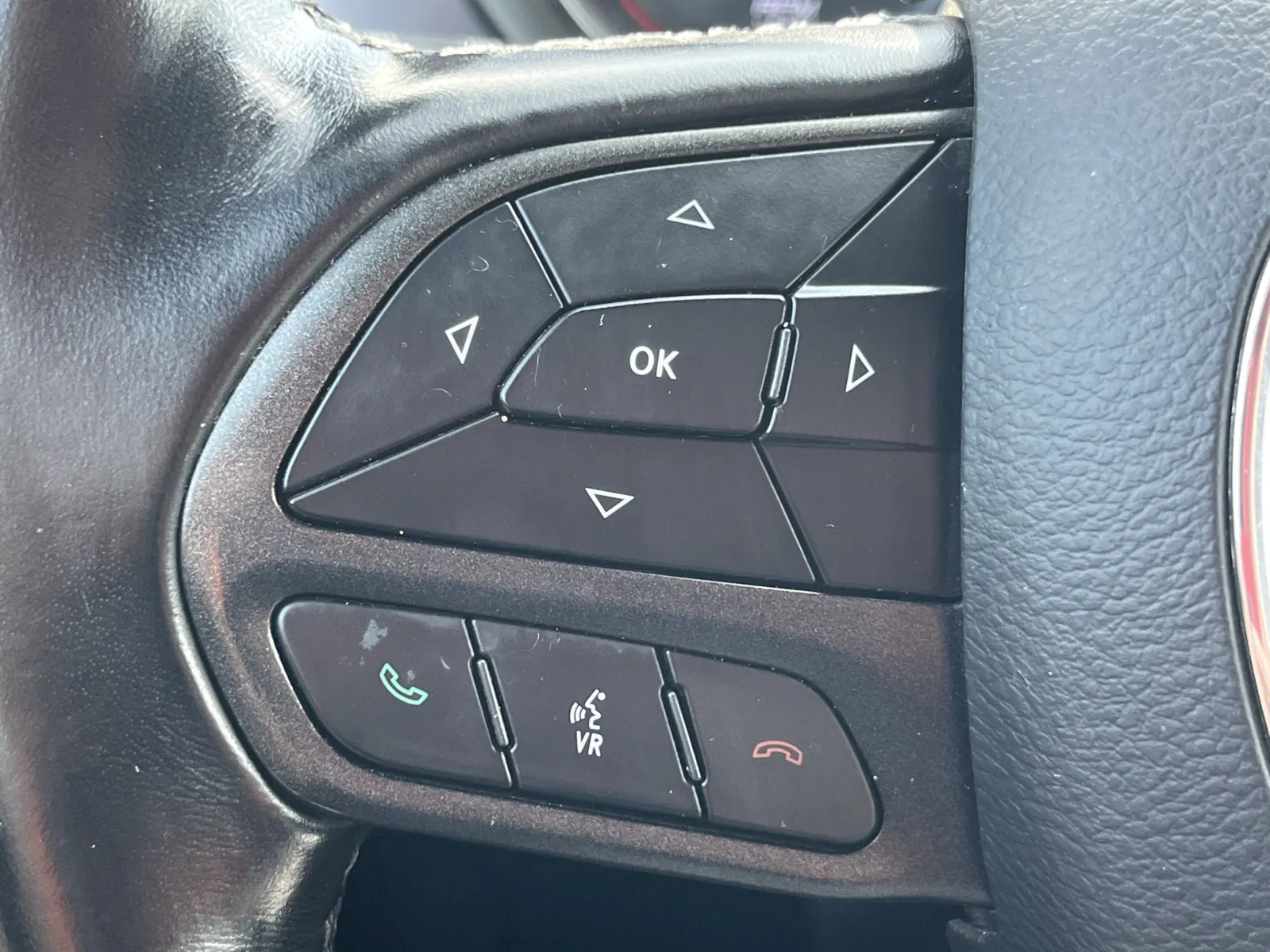 Dodge Charger photo 18