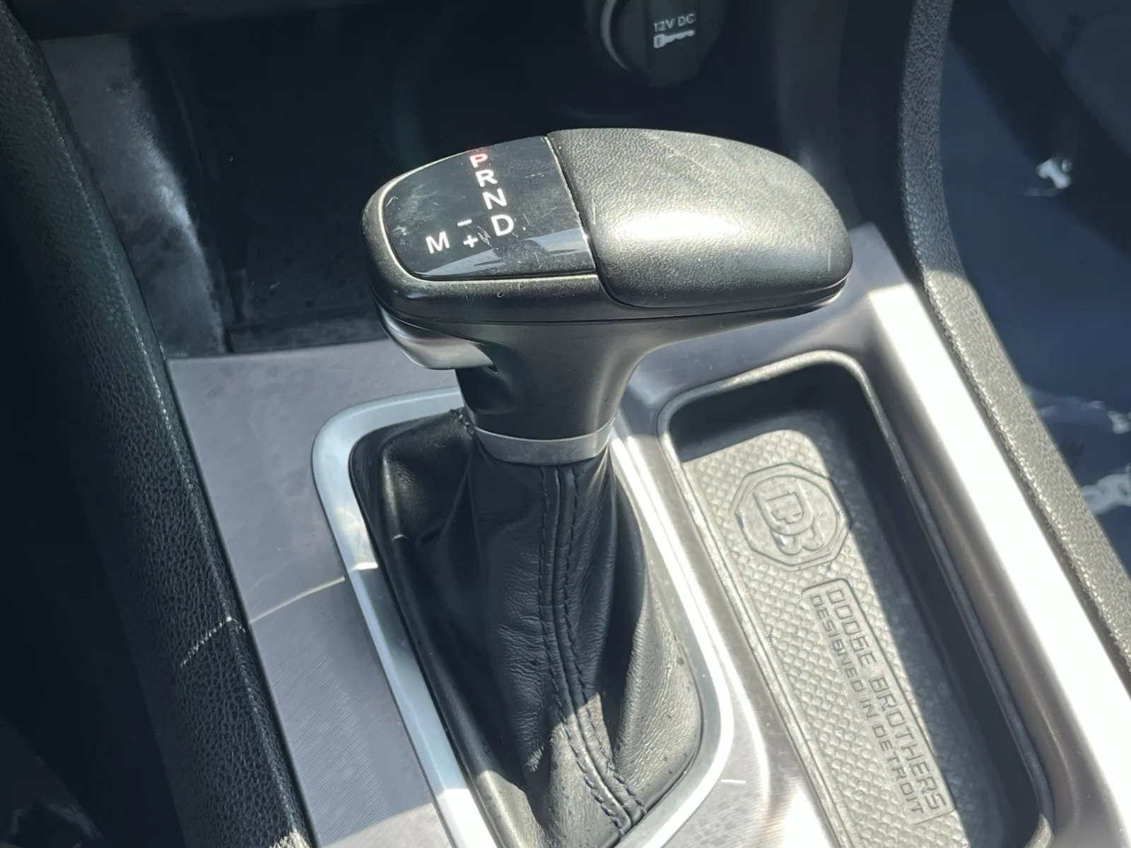 Dodge Charger photo 21