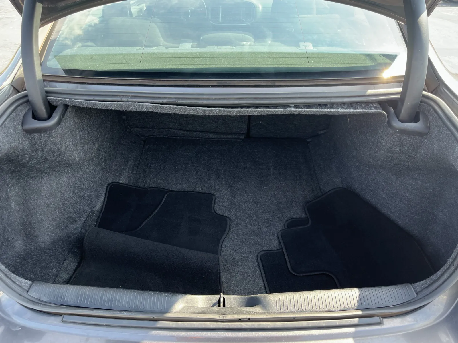Dodge Charger photo 12