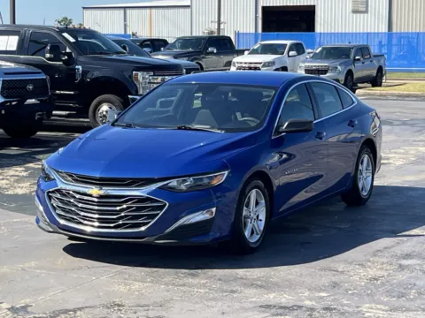 Photos of 2023 Chevrolet Malibu LS for sale in Alvin, TX at Auto Boutique Texas