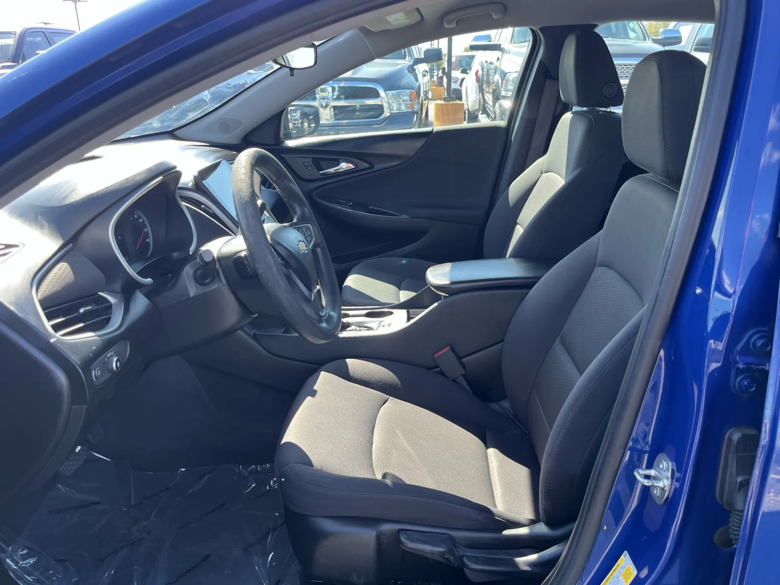 Chevrolet Malibu photo 24