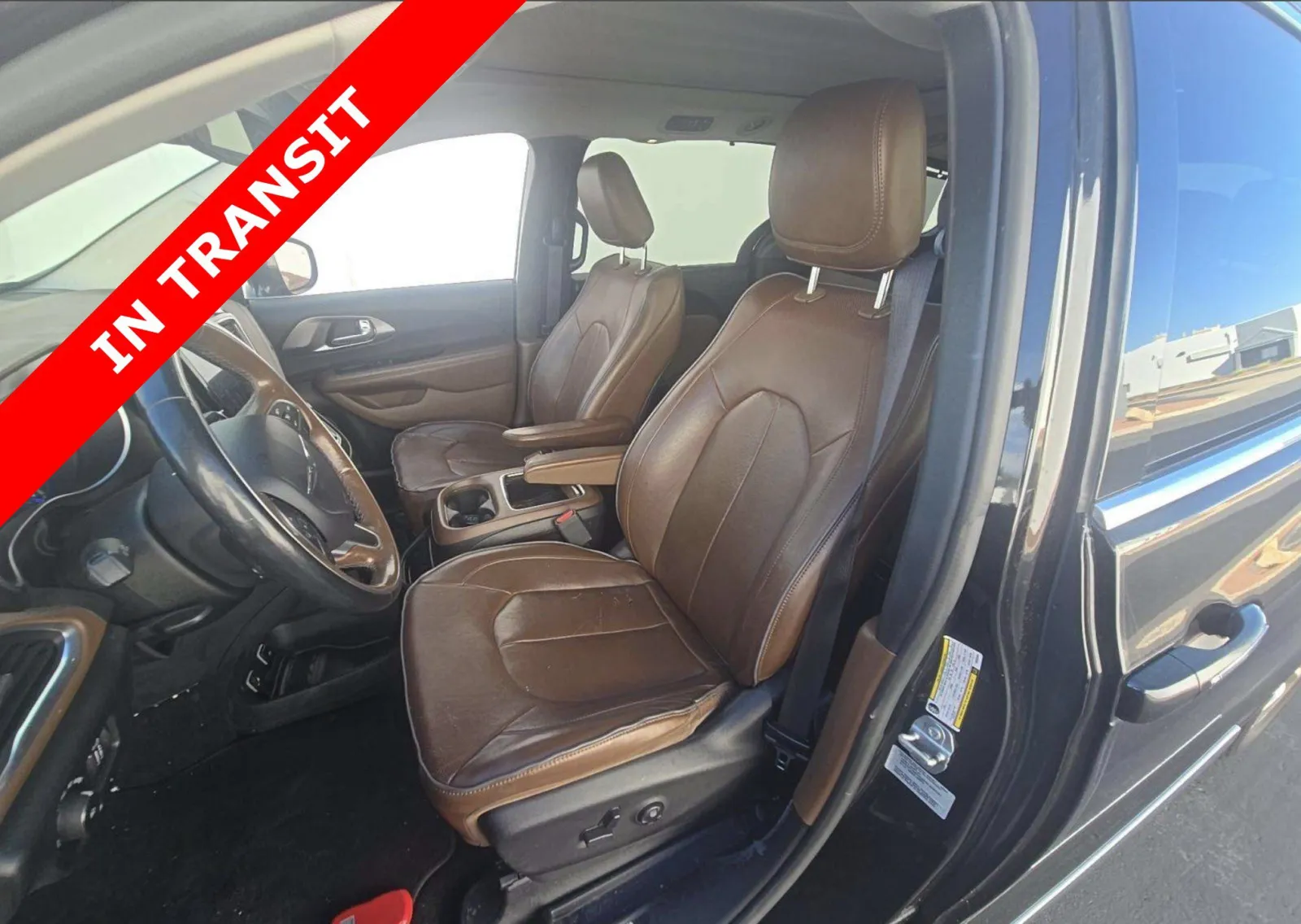 Chrysler Pacifica photo 6