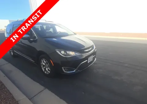 More photos of 2017 Chrysler Pacifica Limited at Auto Boutique Texas, TX