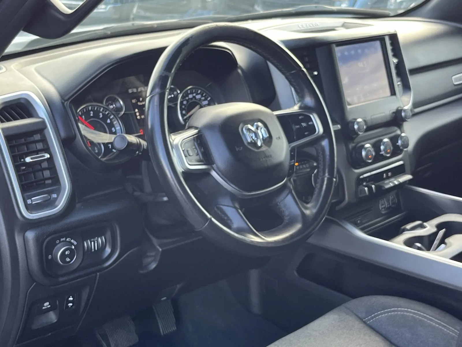 Ram 1500 photo 12