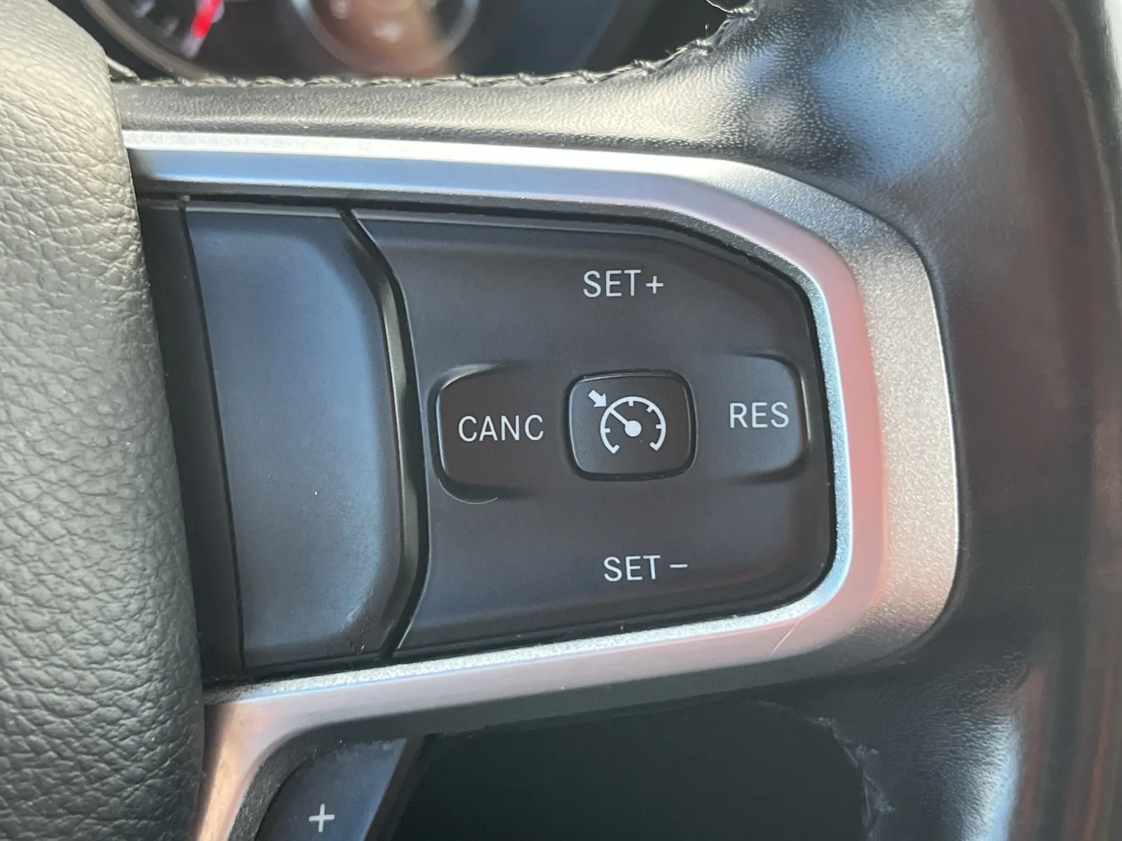 Ram 1500 photo 17