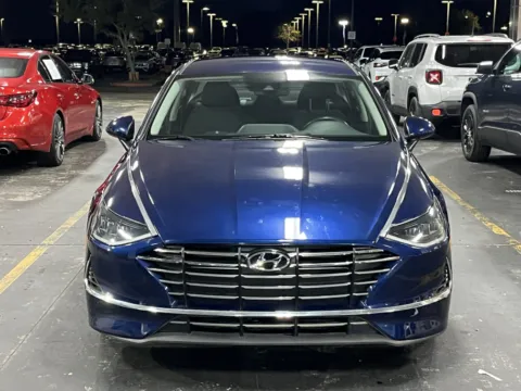 More photos of 2022 Hyundai Sonata SE at Auto Boutique Texas, TX
