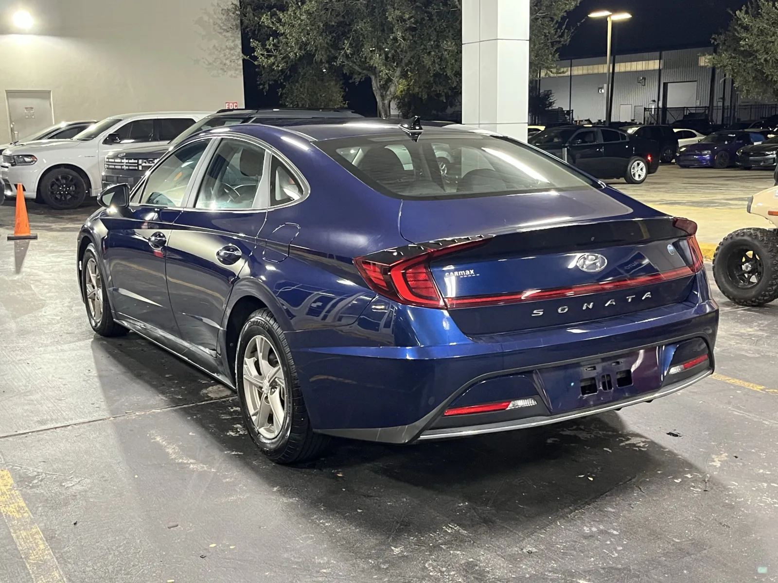Hyundai Sonata photo 8