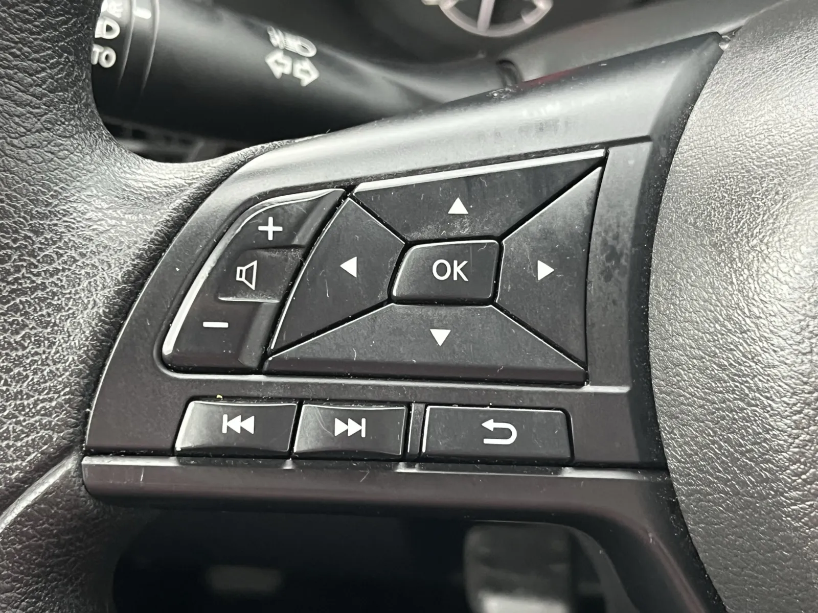 Nissan Altima photo 16