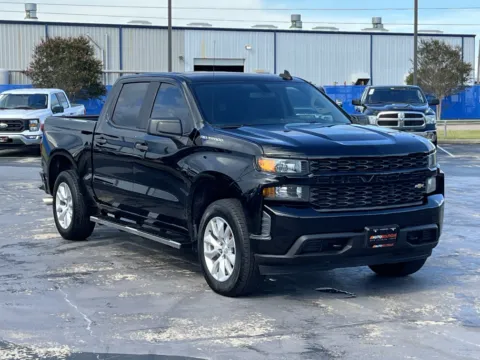 Another view of 2020 Chevrolet Silverado 1500 Custom for sale in Alvin, TX at Auto Boutique Texas