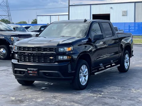 Photos of 2020 Chevrolet Silverado 1500 Custom for sale in Alvin, TX at Auto Boutique Texas