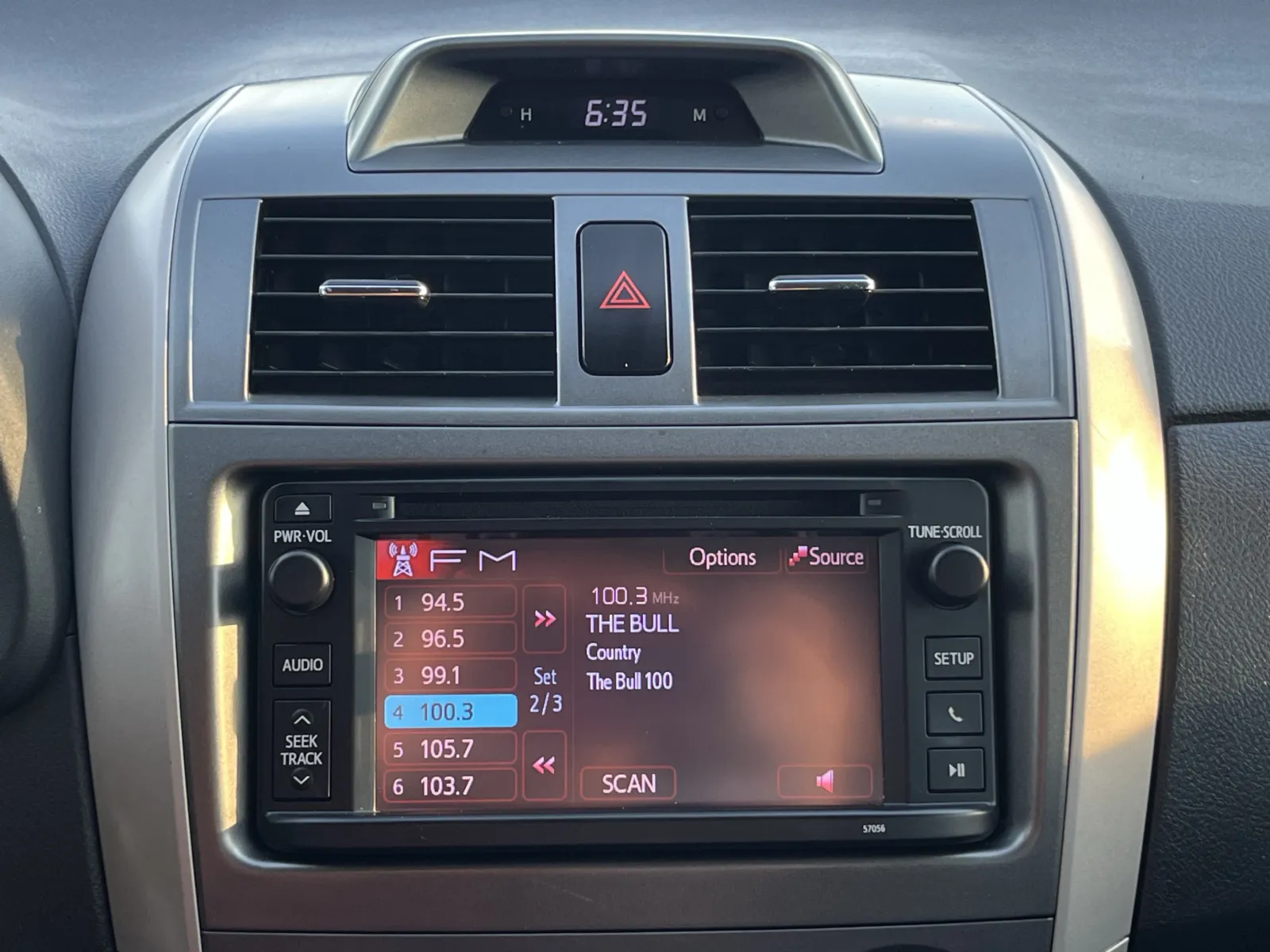 Toyota Corolla photo 17