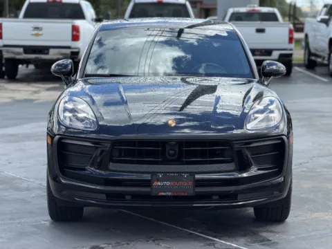 More photos of 2024 Porsche Macan at Auto Boutique Texas, TX