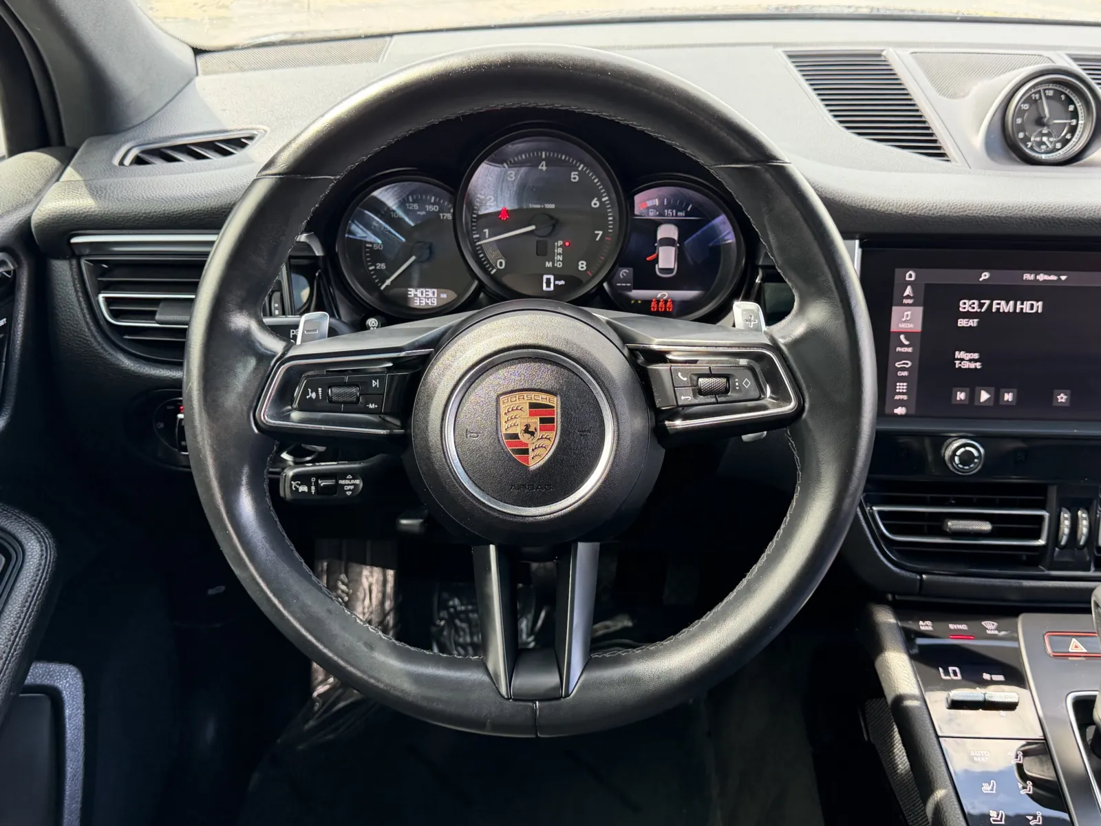 Porsche Macan photo 8