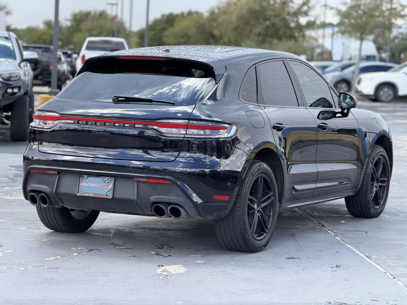 Porsche Macan photo 20