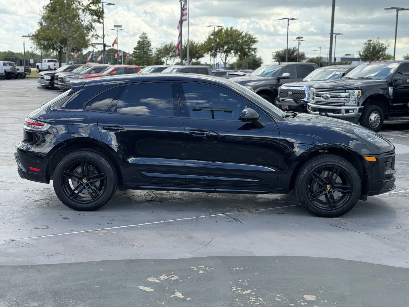 Porsche Macan photo 22