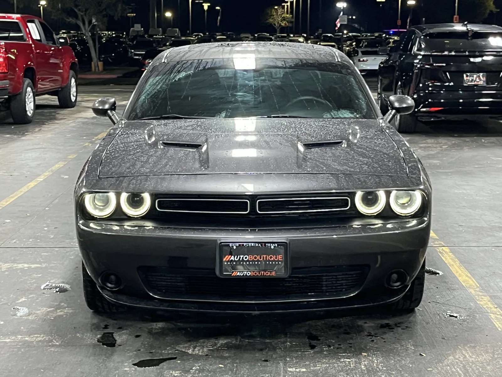 Dodge Challenger photo 5