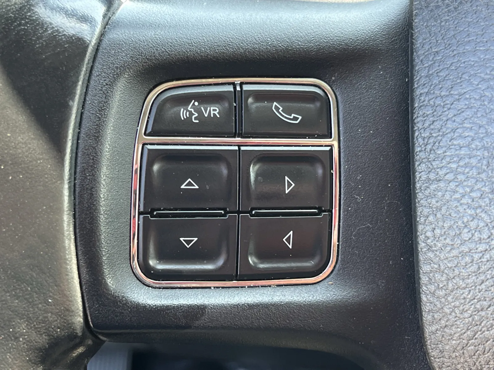 Ram 1500 photo 16