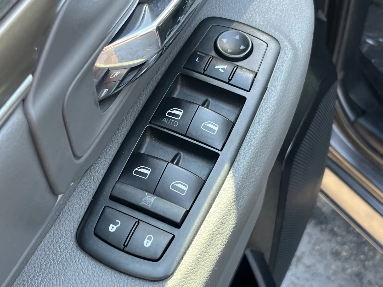 Ram 1500 photo 22