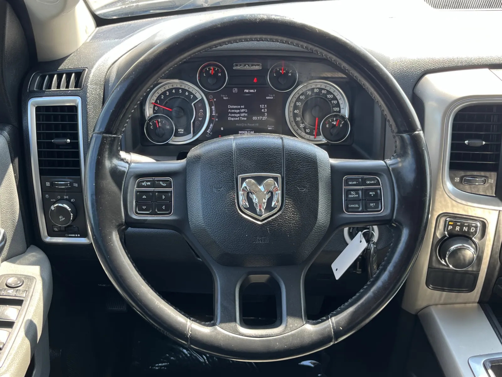 Ram 1500 photo 15