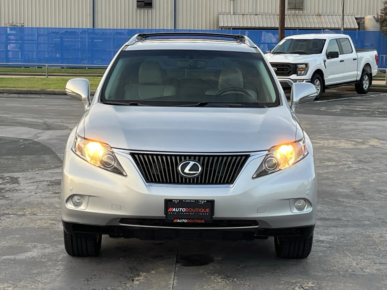 Lexus RX photo 5