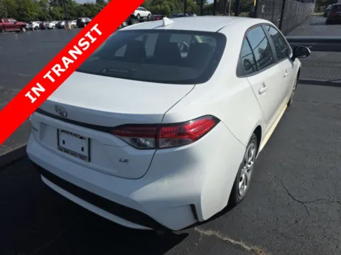 More photos of 2022 Toyota Corolla LE at Auto Boutique Texas, TX