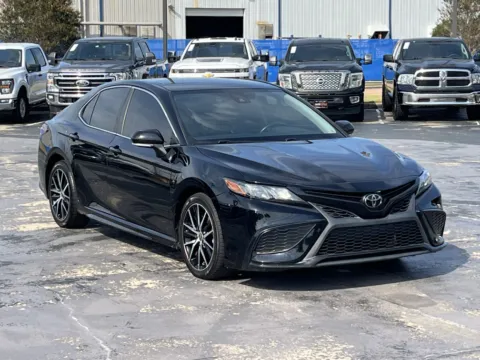 Another view of 2022 Toyota Camry SE for sale in Alvin, TX at Auto Boutique Texas