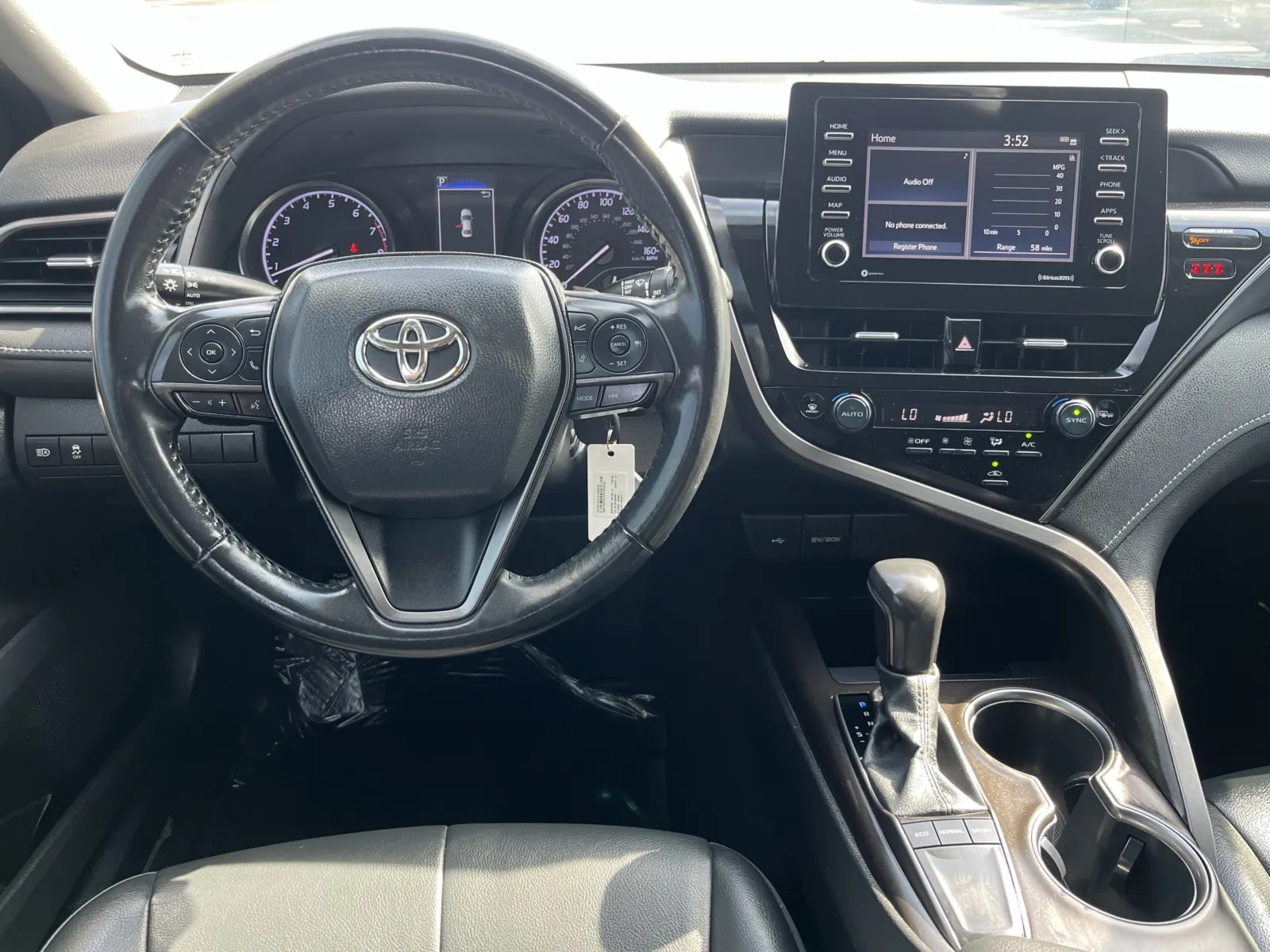 Toyota Camry photo 14