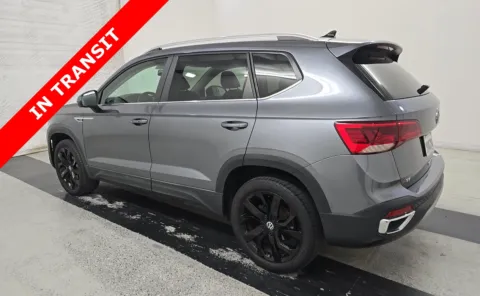 More photos of 2022 Volkswagen Taos SE at Auto Boutique Texas, TX