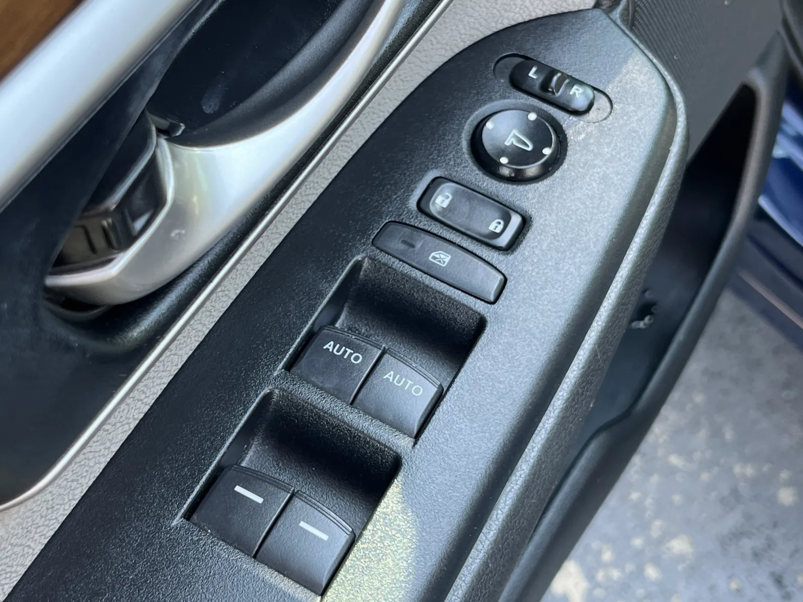 Honda CR-V photo 25