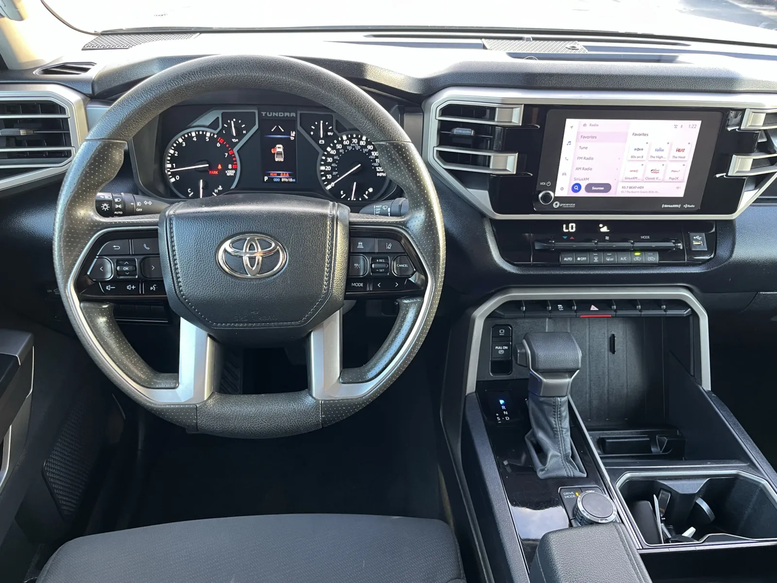 Toyota Tundra photo 14
