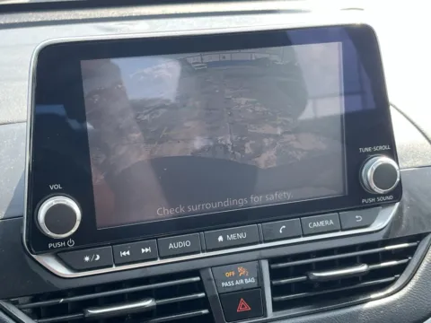 More photos of 2022 Nissan Altima 2.5 SV at Auto Boutique Texas, TX