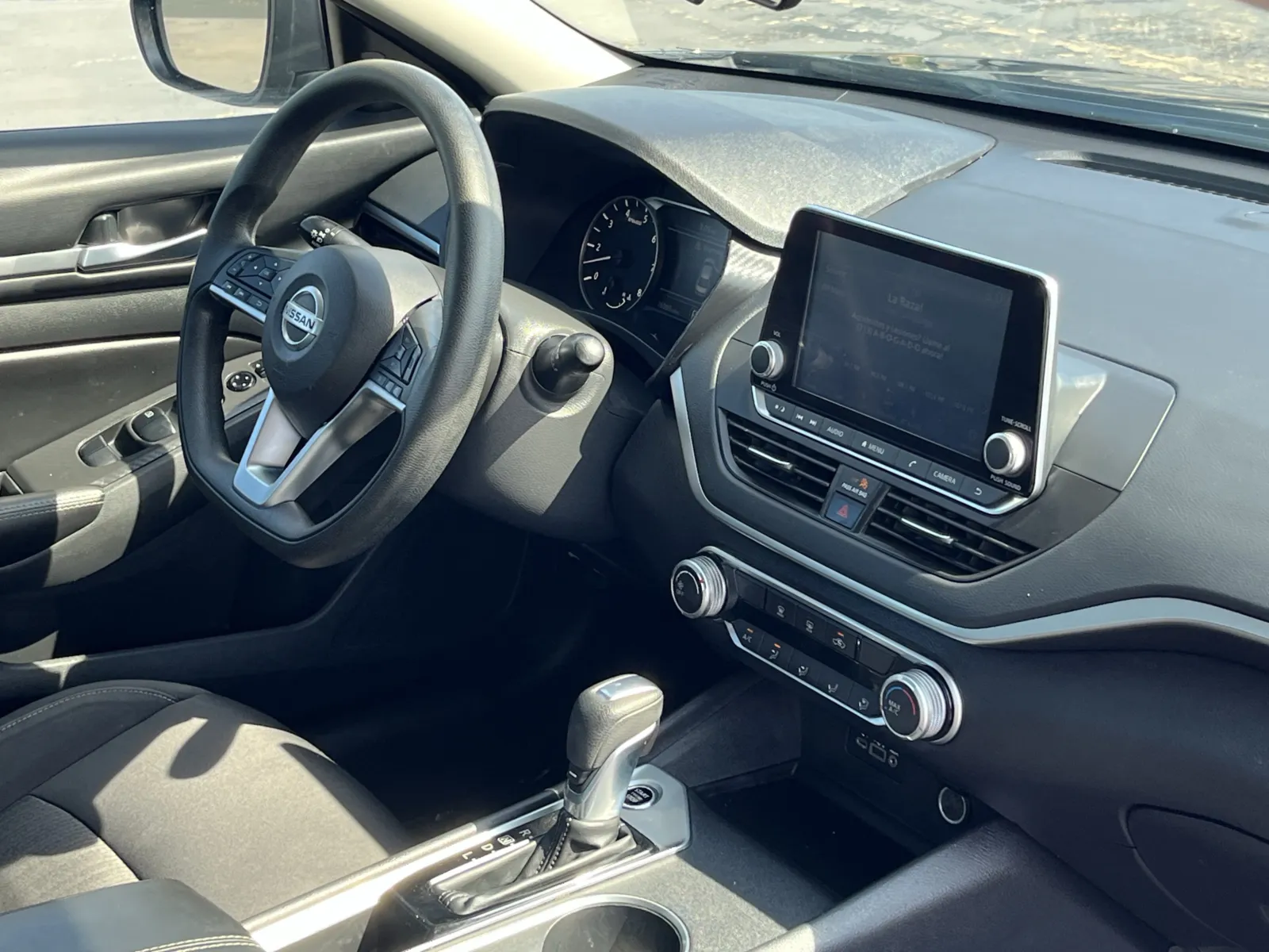 Nissan Altima photo 15