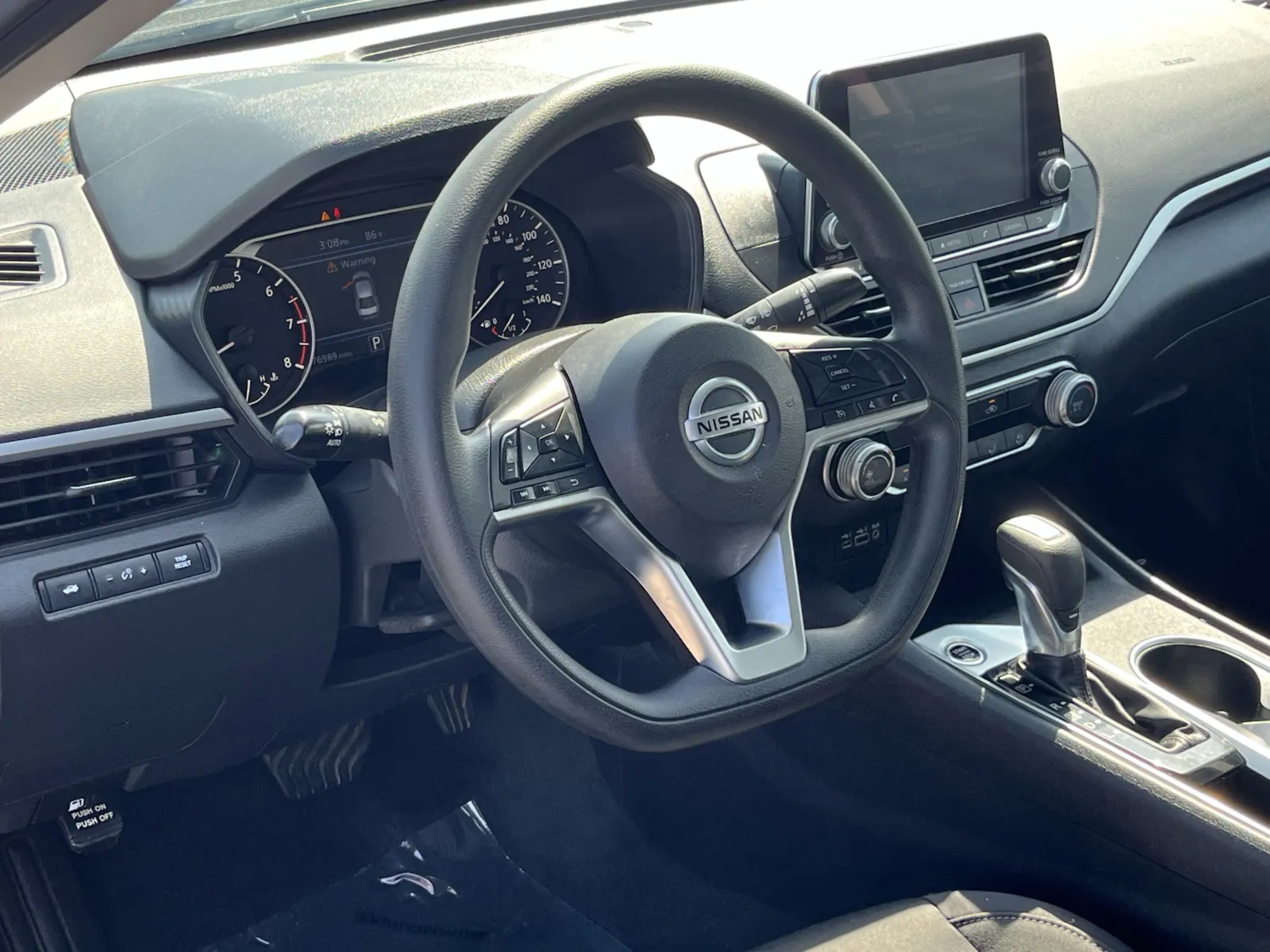 Nissan Altima photo 14