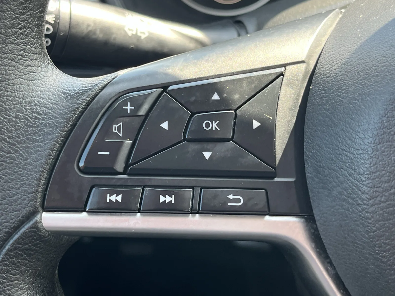 Nissan Altima photo 18