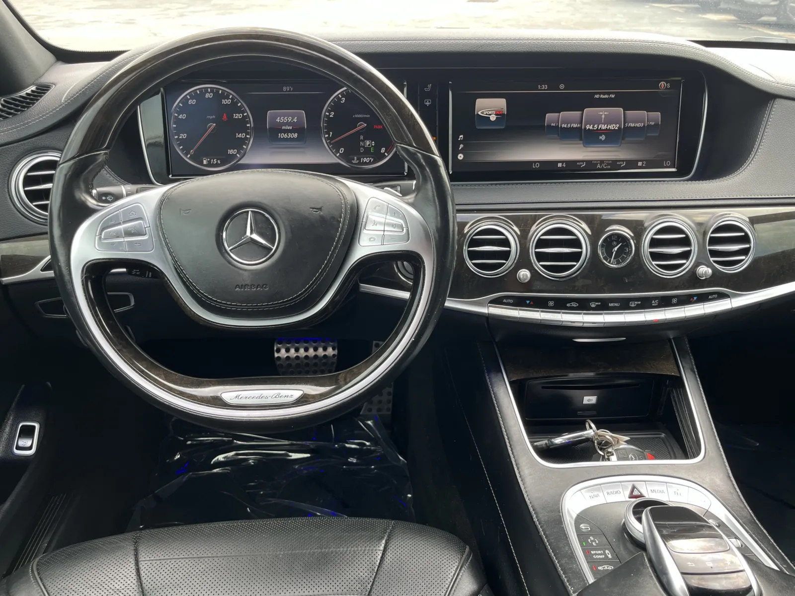 Mercedes-Benz S-Class photo 18