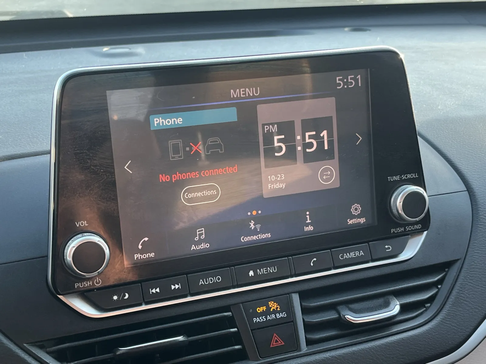 Nissan Altima photo 6
