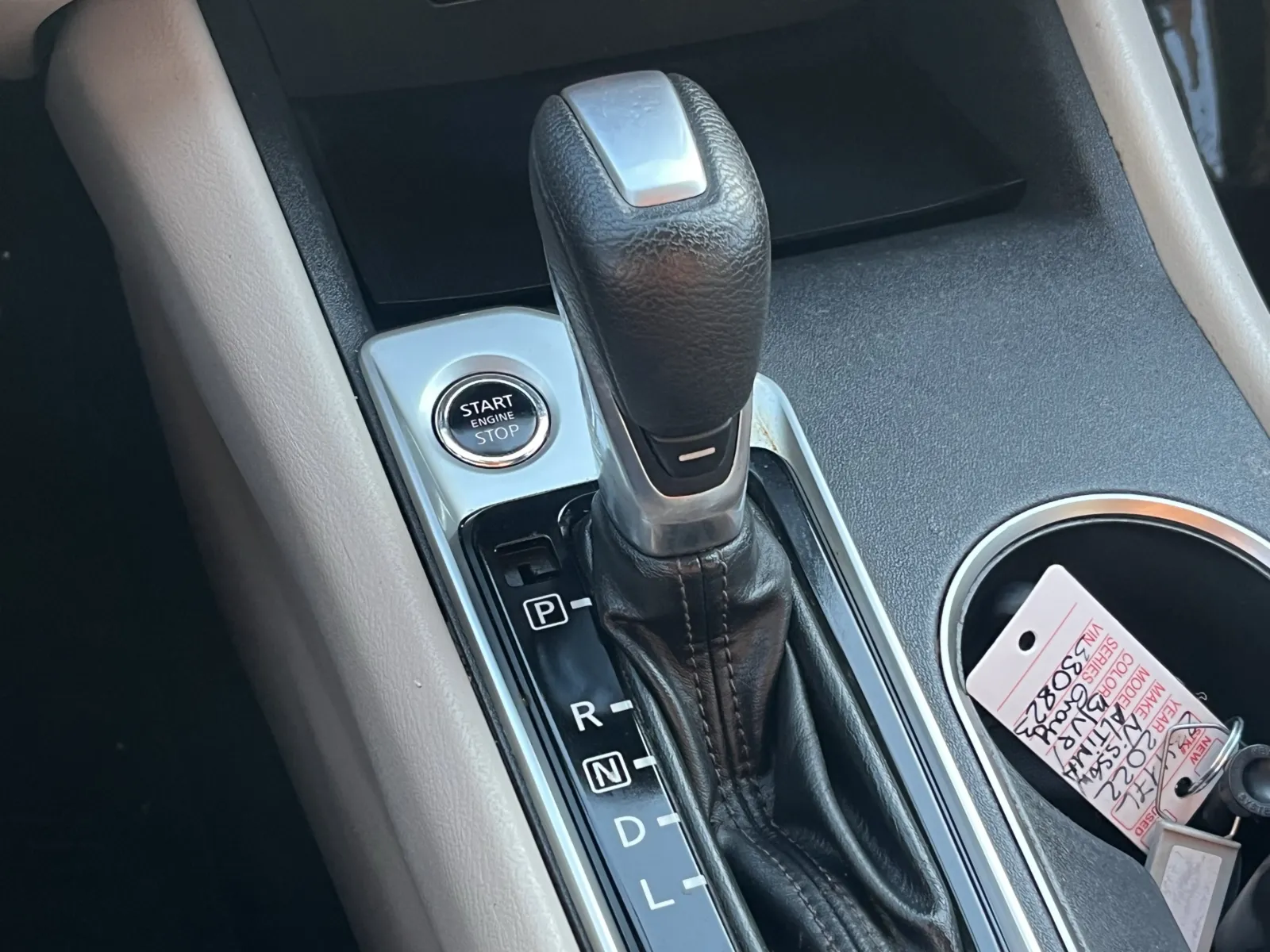 Nissan Altima photo 18