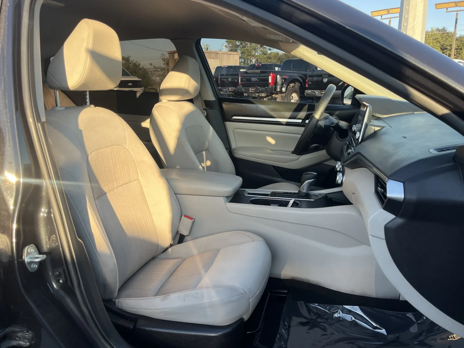 Nissan Altima photo 24